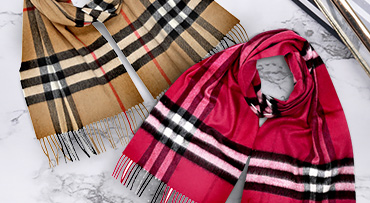 BURBERRY Scarves