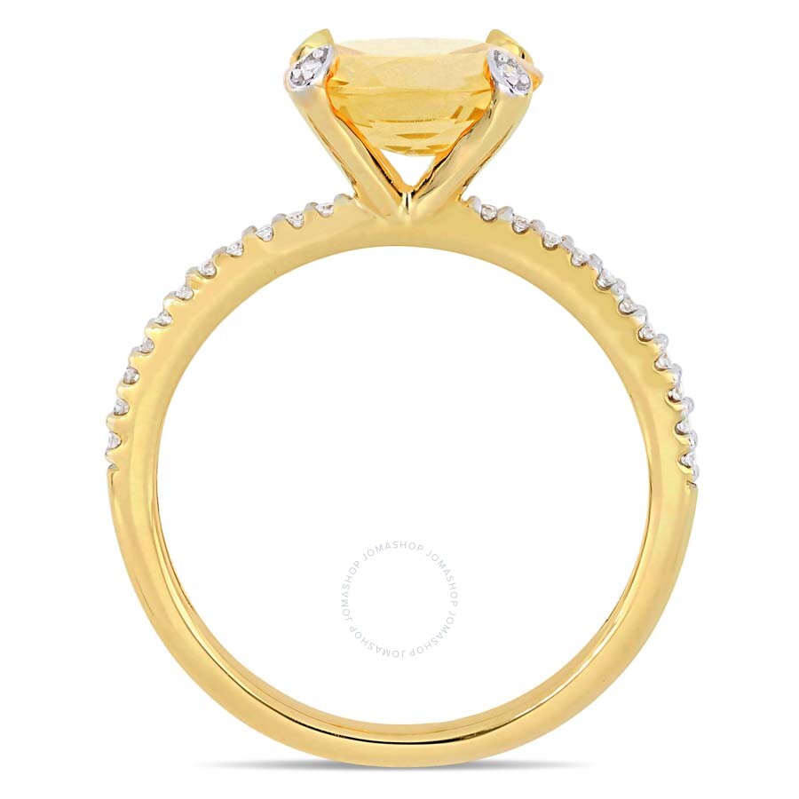 Amour 1 5/8 Ct Tgw Oval-cut Citrine And 1/10 Ct Tw Diamond Ring In 10k Yellow Gold In Gold / Gold Tone / Yellow