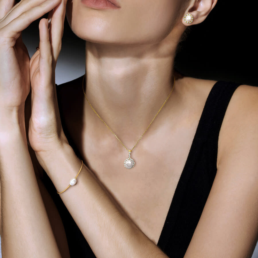 Amour 5-piece Assorted Freshwater Pearl & Cubic Zirconia Jewelry Gift Set Goldtone Earrings In Gold