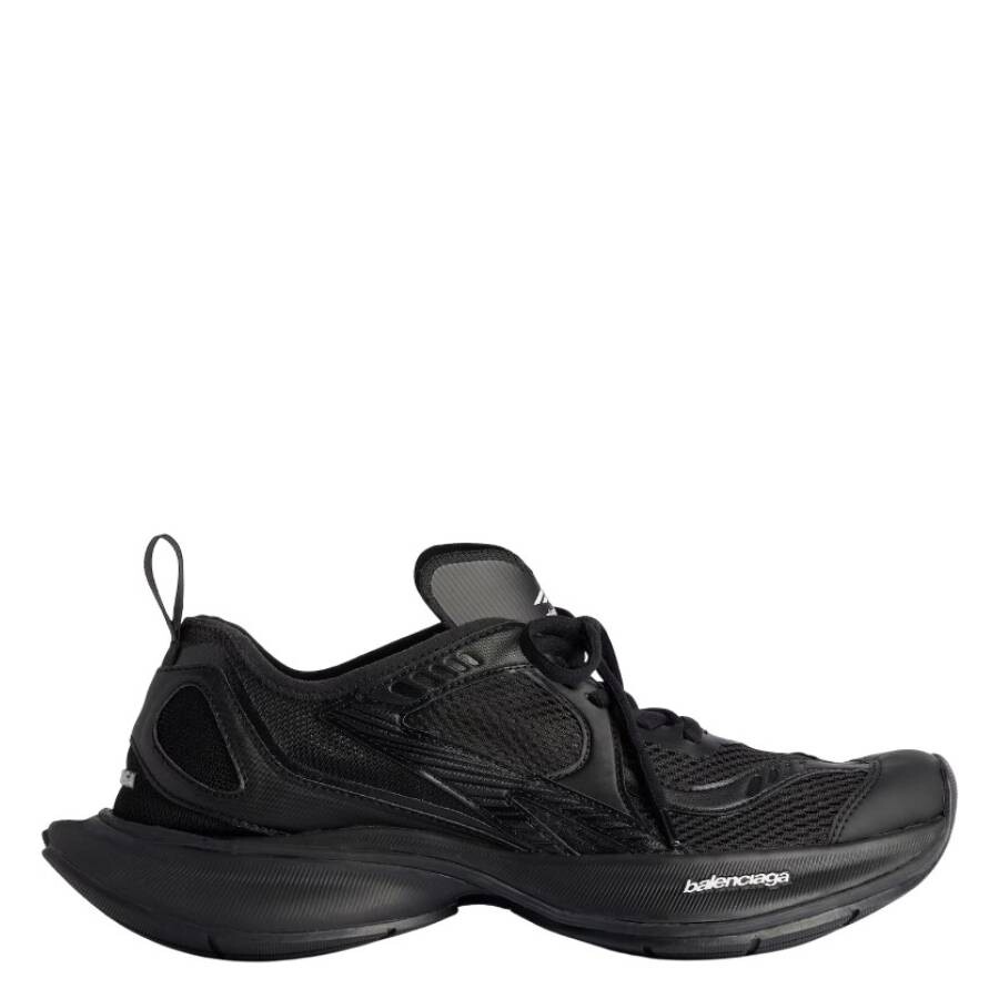 Balenciaga Circuit Ultra-lightweight Sneakers In Black
