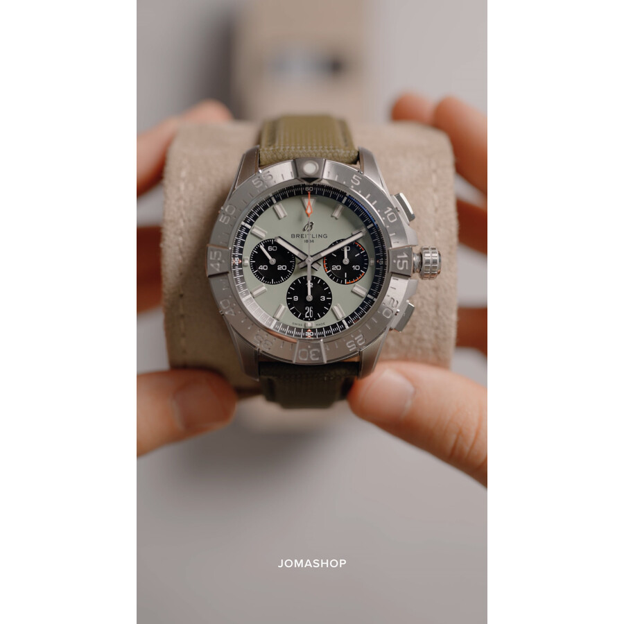 Breitling Avenger Chronograph Automatic Green Dial Men's Watch