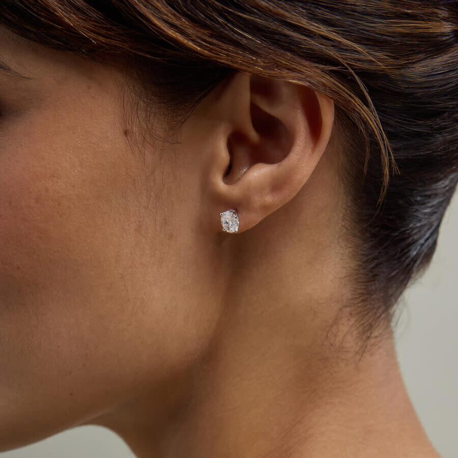 Brilliant Diamond 14k White Gold Igi Certified 1.50 Carat Oval Cut Lab Grown Diamond Stud Earrings F In White