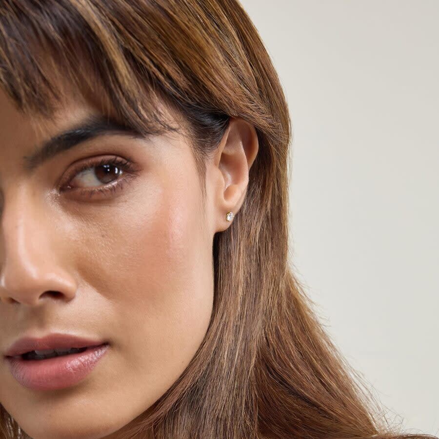 Brilliant Diamond 14k Yellow Gold Igi Certified 0.50 Carat Round Cut Lab Grown Diamond Stud Earrings In Yellow