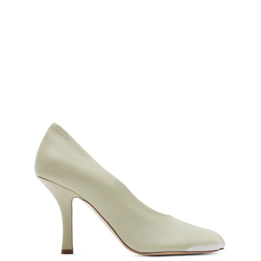 Burberry 90mm Leather Duck Pumps