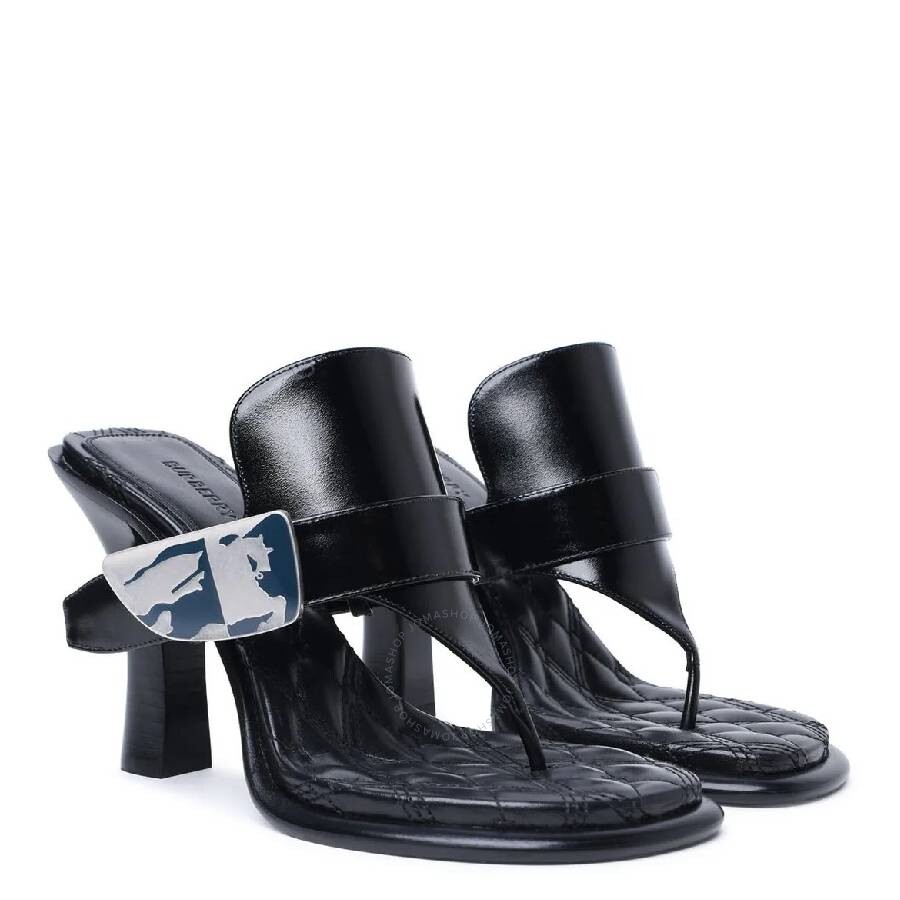 【関税＆送料込み】Burberry Light Bay Sandals Burberry Bay Sandal in Laurel | FWRD
