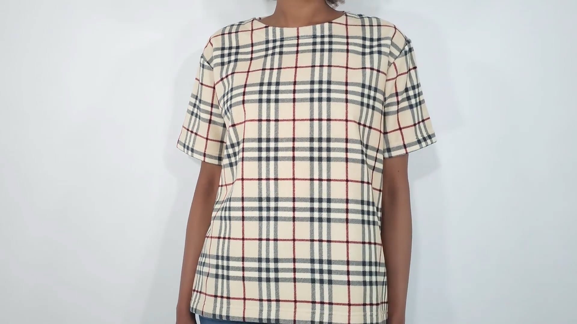 Burberry Check Willesden T-Shirt, Size Medium 8074186 - Clothing