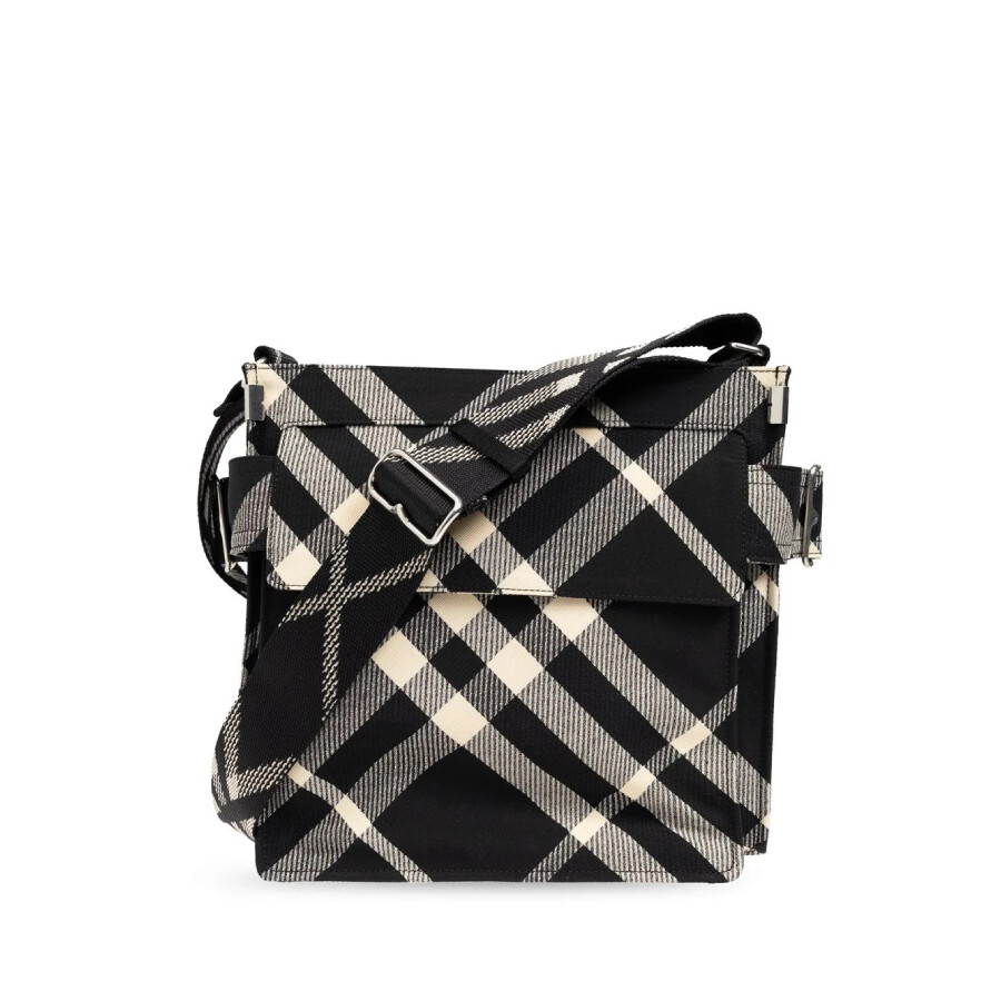 【関税&送料込】Burberry Reversible Pouch In Black Nylon Wit Burberry Reversible pouch in black nylon with Check pattern