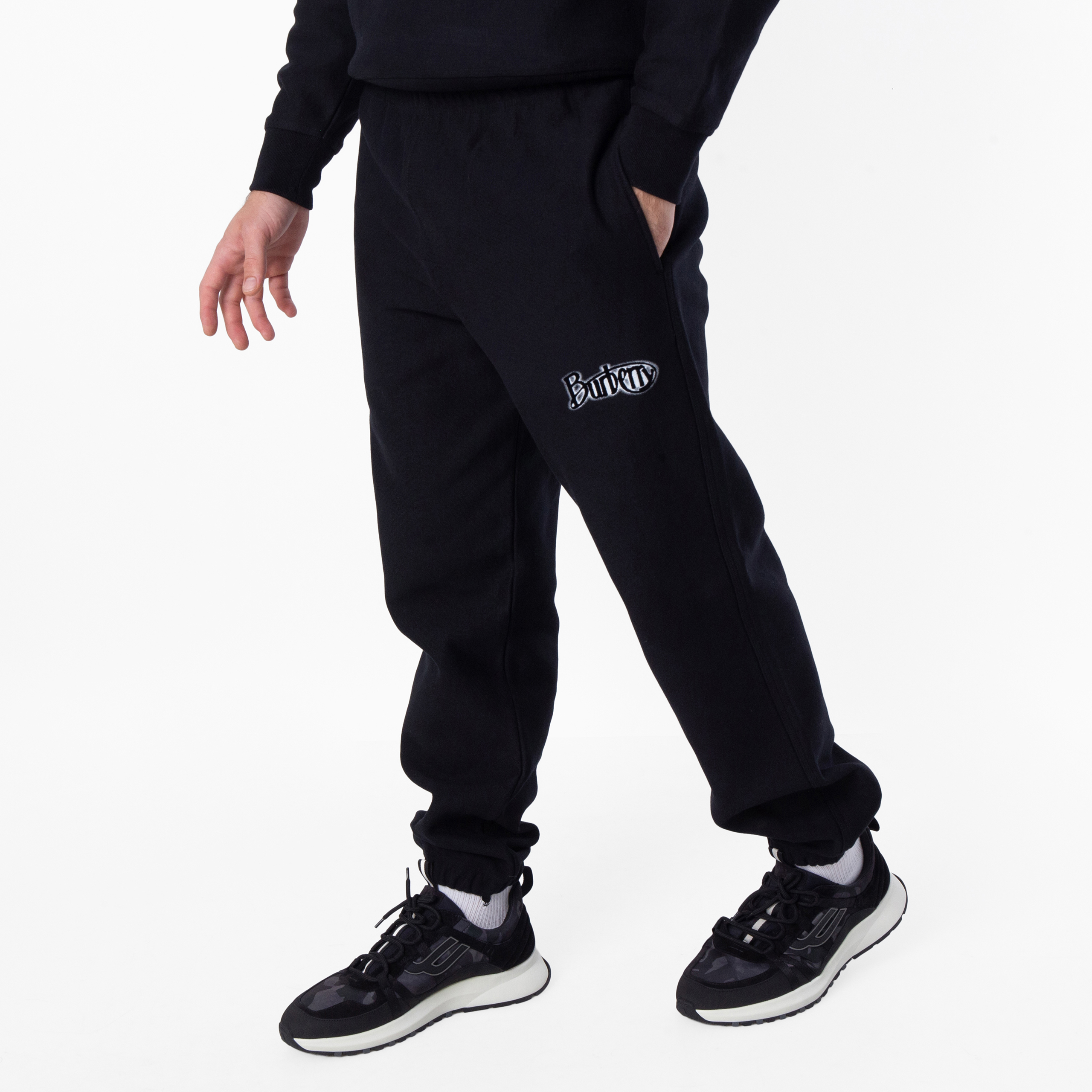 Burberry Men's Logo Jogging Pants, Size Small 8097536 - Clothing