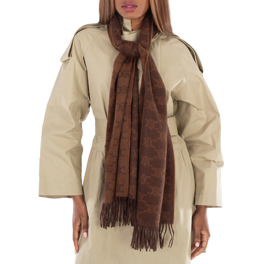 Scarf With Fringe Edges