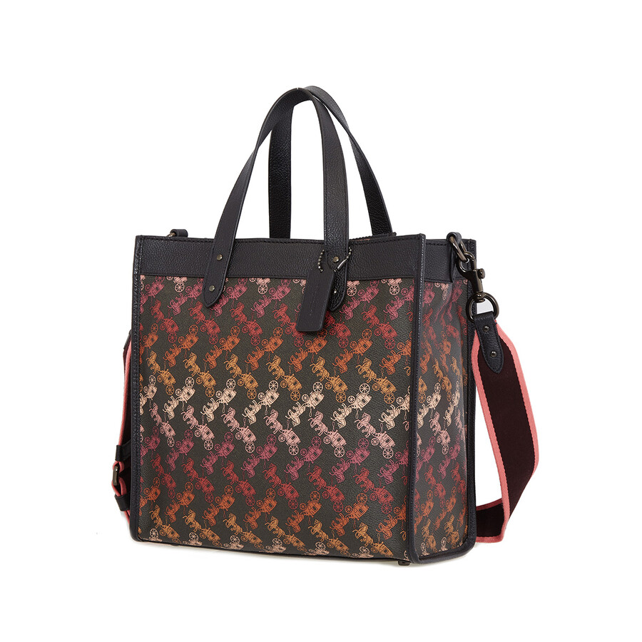 coach field tote with horse and carriage print