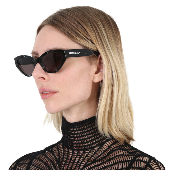 BALENCIAGA レクタンクルフレムサンクラス BB0365S 003 Balenciaga BB0365S 003 Sunglasses - US