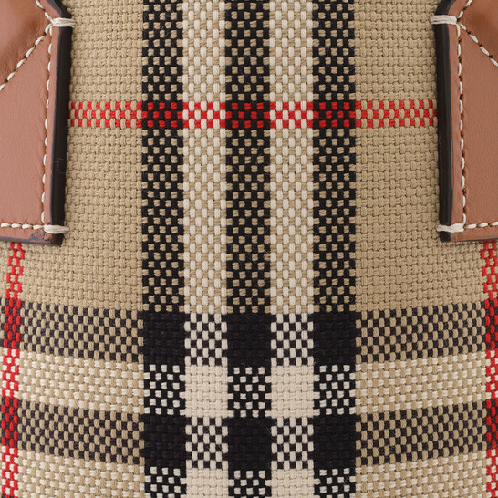 【BURBERRY】SMALL CHECK TOTE BAG Burberry Small Check Tote Bag | italist