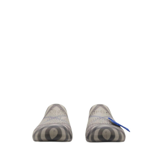 【関税＆送料込み】Burberry Slippers Burberry Slippers for Women | Online Sale up to 72% off | Lyst