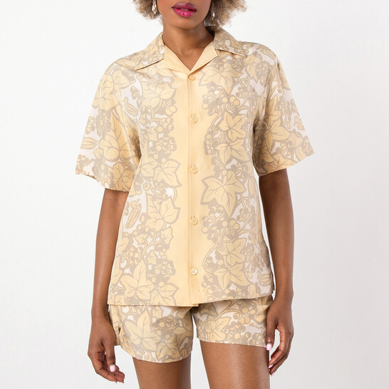 ⭐︎ひよこ⭐︎Burberrys vintage shirt Burberry Ivy Print Silk Pyjama Shirt, Brand Size 10 ( US Size 8