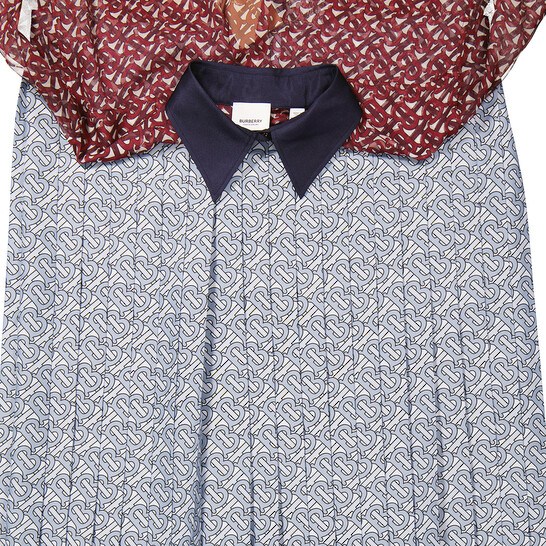 【送料&関税込】Burberry Star-pattern Dress Burberry star-pattern dress | farfetch | REVERSIBLE