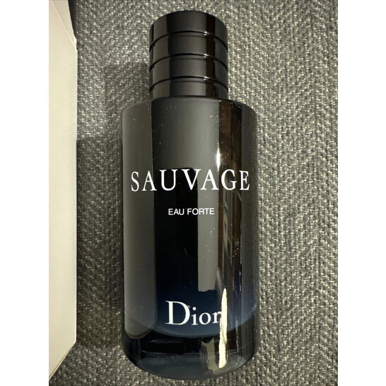 Sauvage Eau Forte Alcohol-Free Fragrance: Fresh and Woody