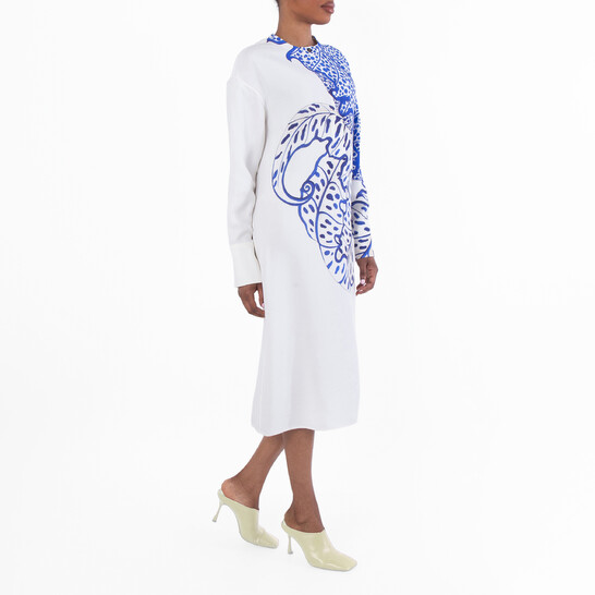 Ferragamo Long Sleeve Floral Print Midi Dress, Brand Size 42 ( US Size 8 ) Ferragamo Long Sleeve Floral Print Midi Dress, Brand Size 42 ( US Size 8 ) - 546x546 Image #3