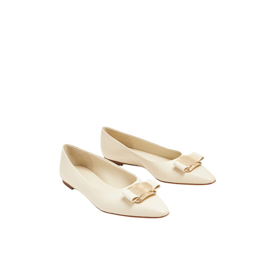 Ferragamo New Vara Plate Zea Ballet Flats, Size 9 01H585