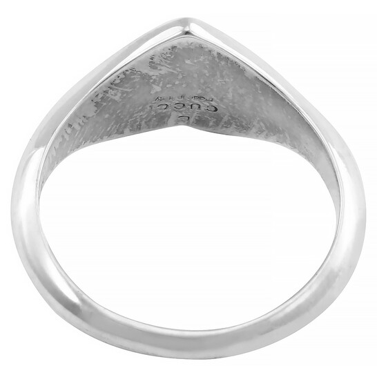 Gucci Interlocking G Red Enamel Heart Ring, Size 14