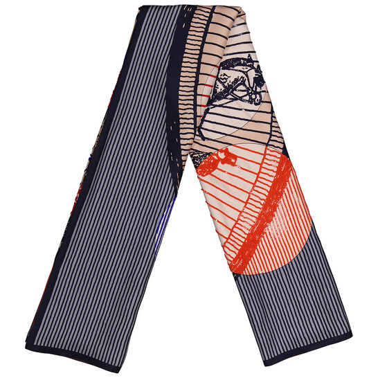 【Hermes】Blue Suite And Pursuit Embroidered Giant スカーフ Hermes Ladies Blue Suite And Pursuit Embroidered Giant Scarf