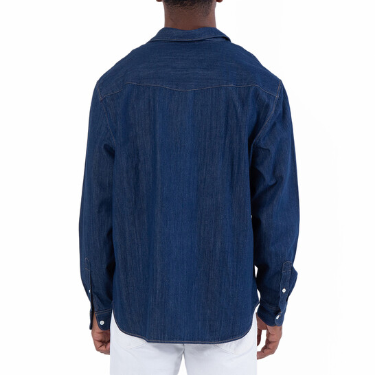 Lacoste Lightweight Denim Regular-Fit Shirt, Brand Size 44 ( US Size 34 ) - 546x546 Image #5