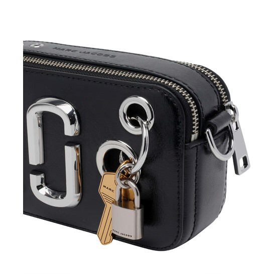 Marc Jacobs The Grommet Charm Snapshot 2S6HCR003H01001 - Handbags