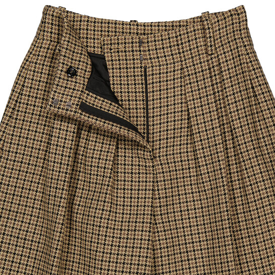 Moncler Check Cropped Trousers, Brand Size 40 (US Size 2) Moncler Check Cropped Trousers, Brand Size 40 (US Size 2) - 546x546 Image #6