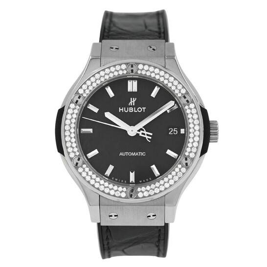 Hublot Pre-owned Hublot Classic Fusion Mat Black Dial Men's Watch