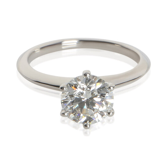 Pre-Owned Tiffany & Co. 1.71 ct Round Brilliant Diamond Engagement Ring - 546x546 Image #2