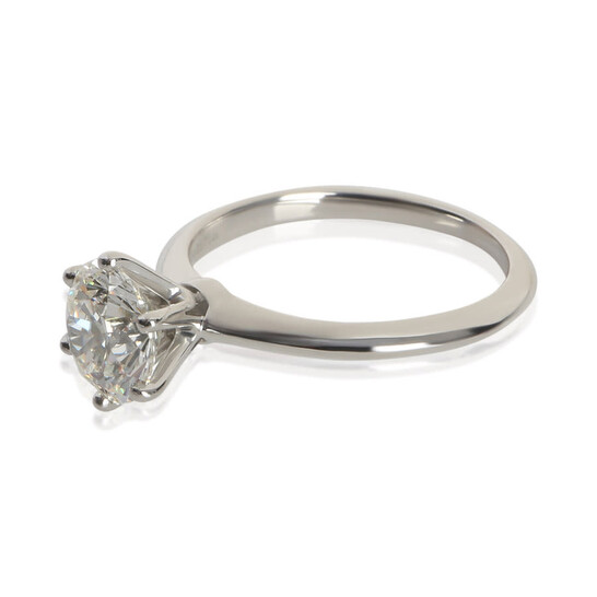 Pre-Owned Tiffany & Co. 1.71 ct Round Brilliant Diamond Engagement Ring - 546x546 Image #3