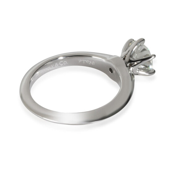 Pre-Owned Tiffany & Co. Tiffany Solitaire Engagement Ring in  Platinum H VS2 1.02 CTW - 546x546 Image #3