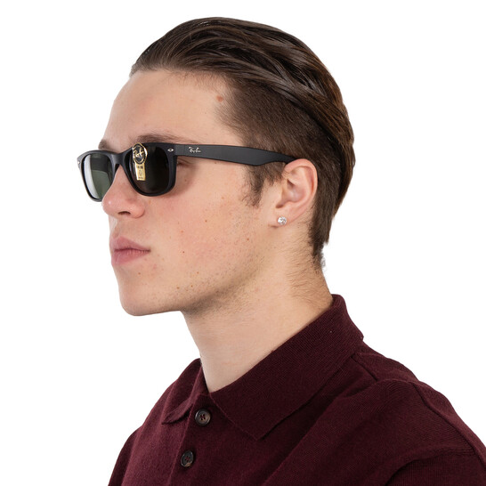 Ray-Ban New Wayfarer Classic Green Unisex Sunglasses RB2132 622 55