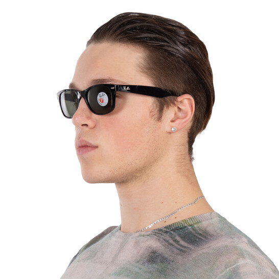 Ray-Ban New Wayfarer Classic Polarized Green Unisex Sunglasses