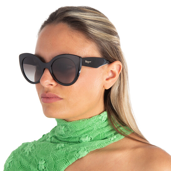 Salvatore Ferragamo バタフライ グラデーション サングラス Ferragamo Salvatore Ferragamo Hrey Gradient Butterfly Ladies