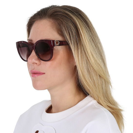 Salvatore Ferragamo Purple Gradient Cat Eye Sunglasses Ferragamo Salvatore Ferragamo Purple Gradient Cat Eye Ladies  main image 3