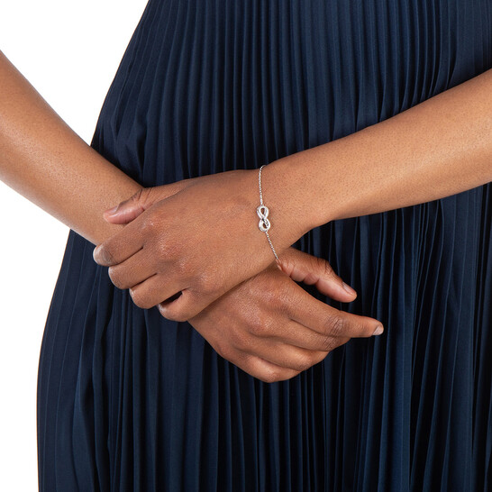 【SWAROVSKI】5679664 Hyperbola Infinity Medium Bracelet Hyperbola bracelet, Infinity, White, Rhodium plated | Swarovski