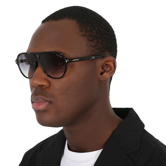 Tom Ford Jeffrey Gradient Smoke Pilot Men's Sunglasses