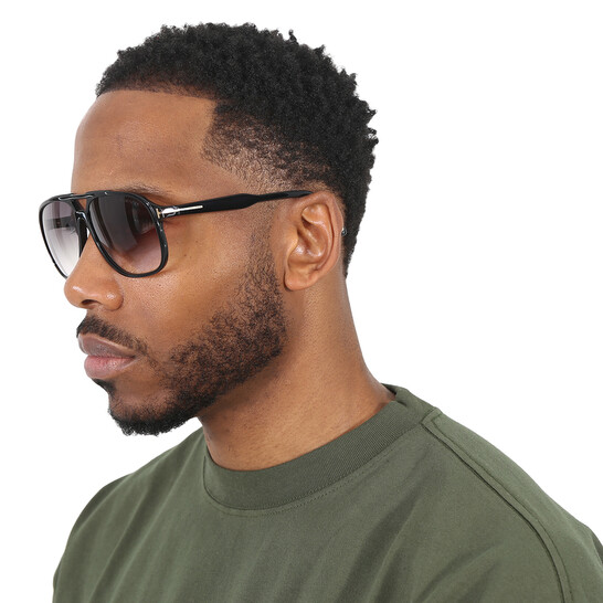 Tom Ford Raoul Smoke Gradient Navigator Men display picture 3
