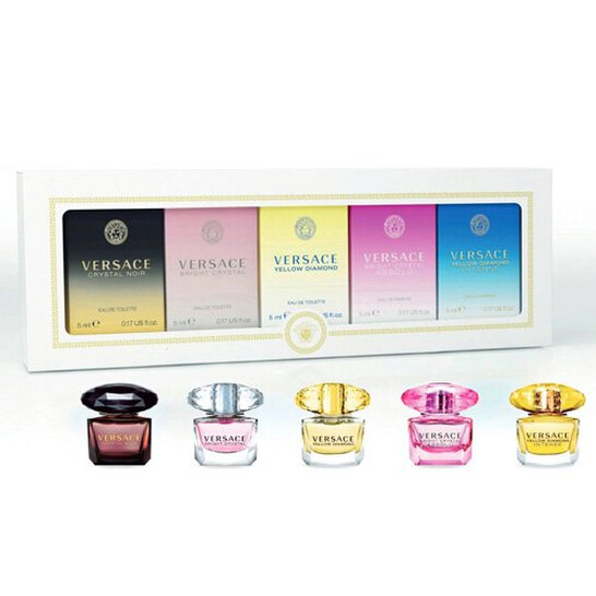 ヴェルサーチ ミニ香水 セート　Versace perfume mini set Amazon.co.jp: ヴェルサーチ MINIATURES COLLECTION ミニチュア