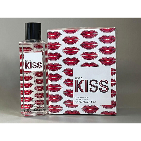 Victoria Secret Ladies Just A Kiss EDP Spray oz Fragrances 0667555510202