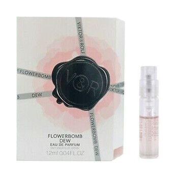 Viktor & Rolf Ladies Flowerbomb 5.82 oz Scented Candle