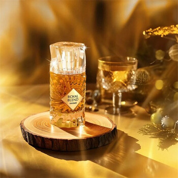 Unisex Royal Blend Vintage EDP Spray 3.38 oz Fragrances 6290360378428