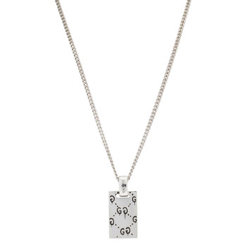 Gucci【☆ GG & Bee Silver Engraved Pendant Necklace】 Gucci GG and bee engraved pendant necklace YBB728265001