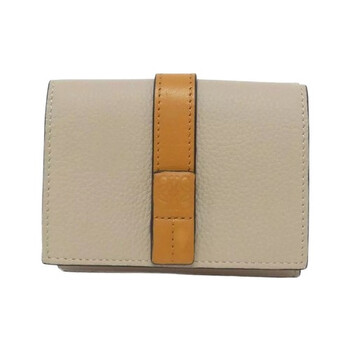 るう　CELINE Small Tri-fold Wallet Celine Small Trifold Wallet 16 in Cappuccino 10F523CQ7.03CP