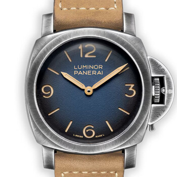 Luminor Hand Wind Blue Dial Men's Watch PAM02025