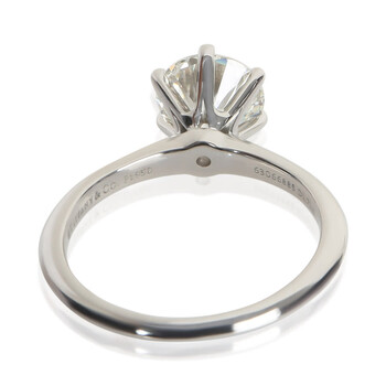 Pre-Owned Tiffany & Co. 1.71 ct Round Brilliant Diamond Engagement Ring 152826 Pre-Owned Tiffany & Co. 1.71 ct Round Brilliant Diamond Engagement Ring 152826