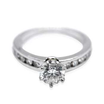 Pre-Owned Tiffany & Co. Diamond Engagement Ring in Platinum G VVS1 1.05 CTW 133282 Pre-Owned Tiffany & Co. Diamond Engagement Ring in Platinum G VVS1 1.05 CTW 133282