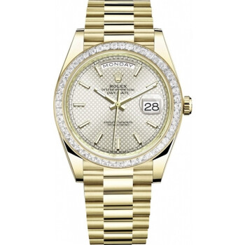 Rolex Day-Date 40 Silver Diagonal Motif Dial Automatic Men's 18kt