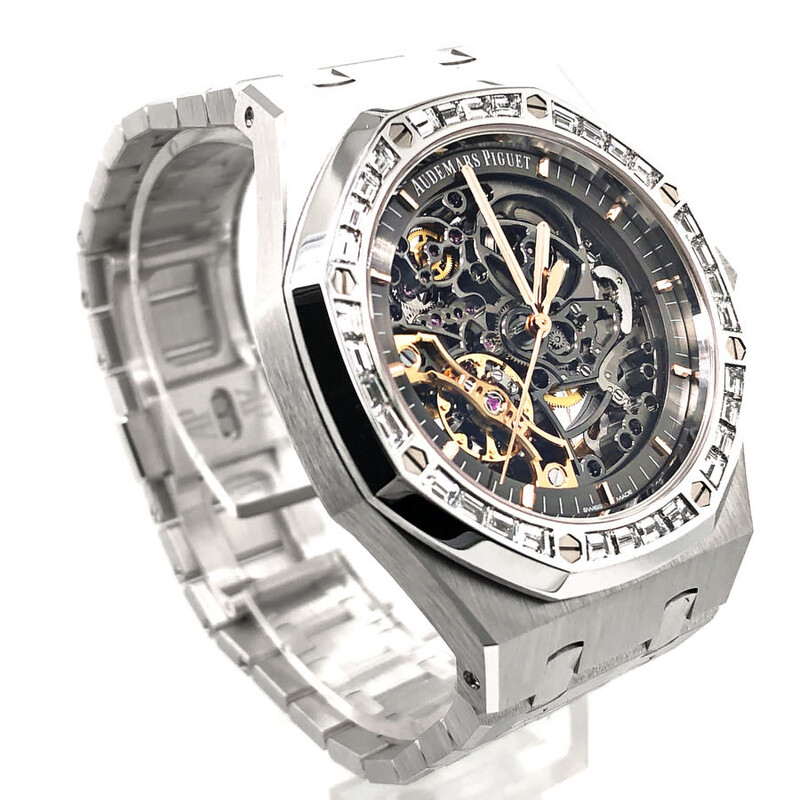 。 Audemars Piguet Royal Oak Double Balance Wheel Openworked Hand