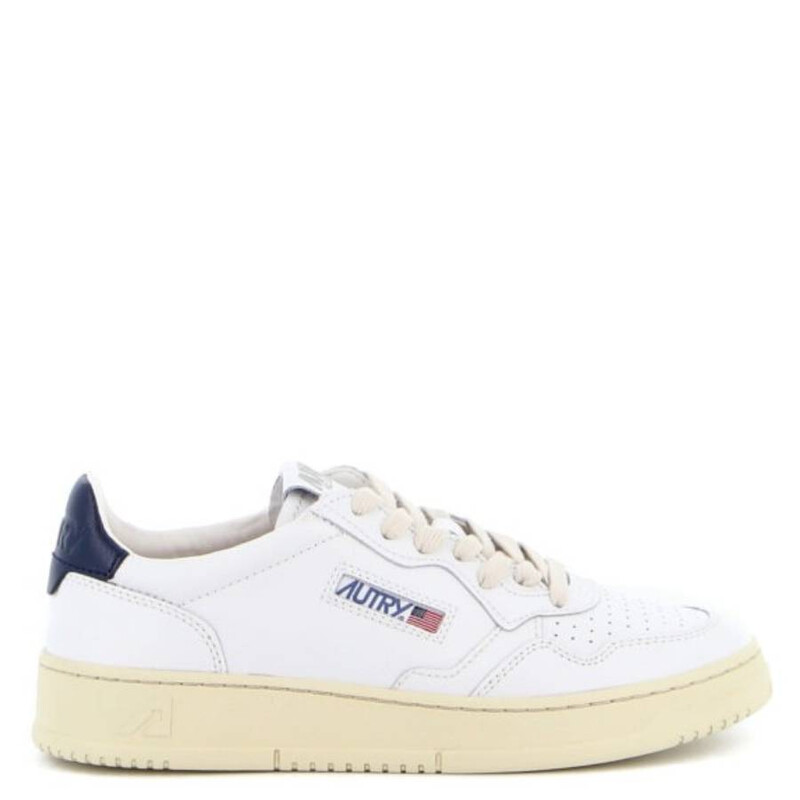 Autry Medalist Leather Low-Top Sneakers, Brand Size 40 ( US Size 7 